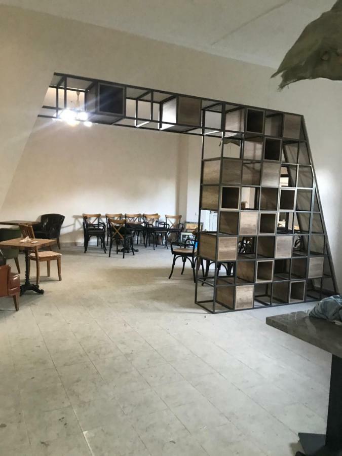 Capsule Hotel Technocave Бішкек Екстер'єр фото